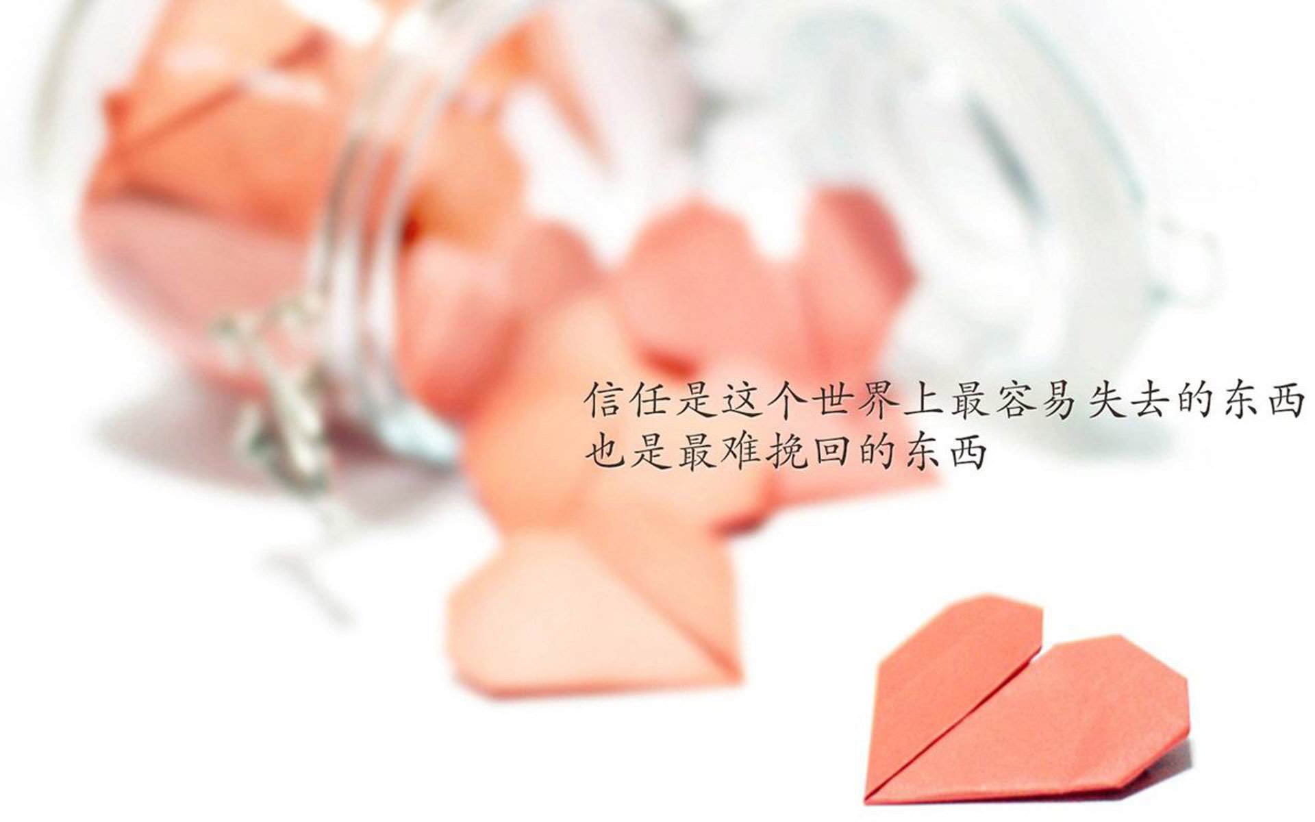 在对火箭的比赛中，库里创造了NBA历史：单场投中13个三分球，刷新纪录！