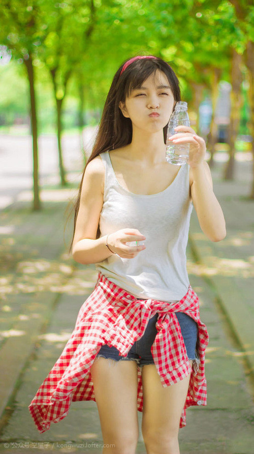 全国篮球联赛深圳队莞深德比告捷，东莞对深圳的篮球比赛
